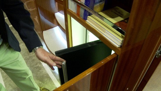 Hargrave 116 Raised Pilothouse refrigerator