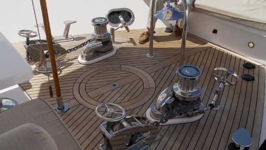 Hargrave 116 Raised Pilothouse ground tackle