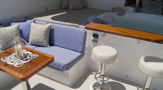 Hargrave 116 Raised Pilothouse l shaped