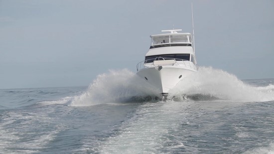 Hatteras 60 Motor Yacht running shot