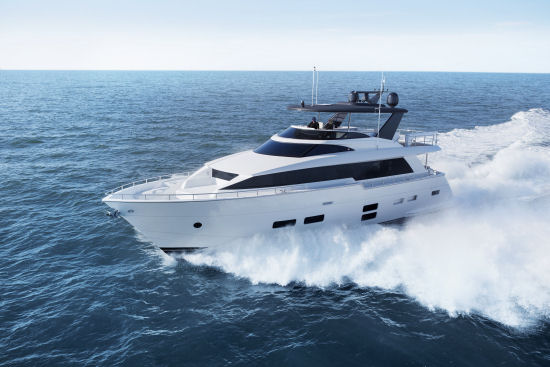 Hatteras 70 Motor Yacht running shot