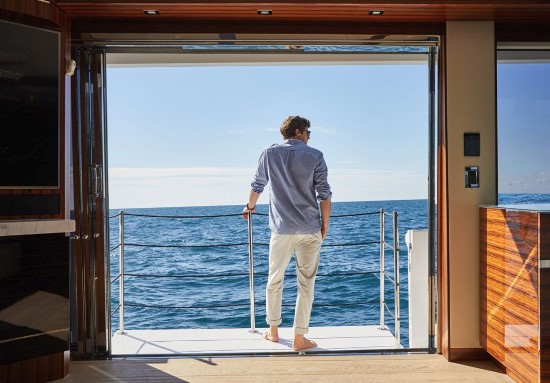 Hatteras M90 Panacera