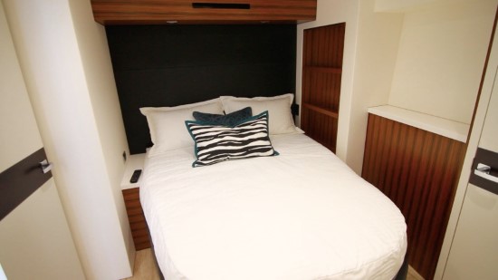 Hatteras M90 Panacera