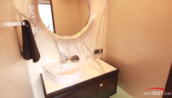 Hatteras M90 Panacera