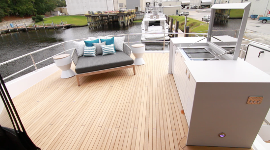 Hatteras M90 Panacera