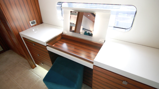 Hatteras M90 Panacera