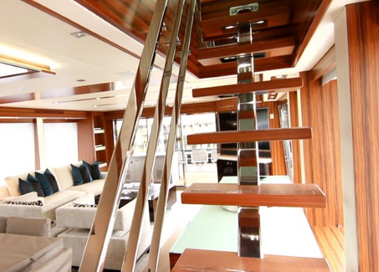 Hatteras M90 Panacera