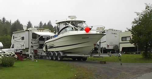 Hydra-Sports 2500 on Trailer