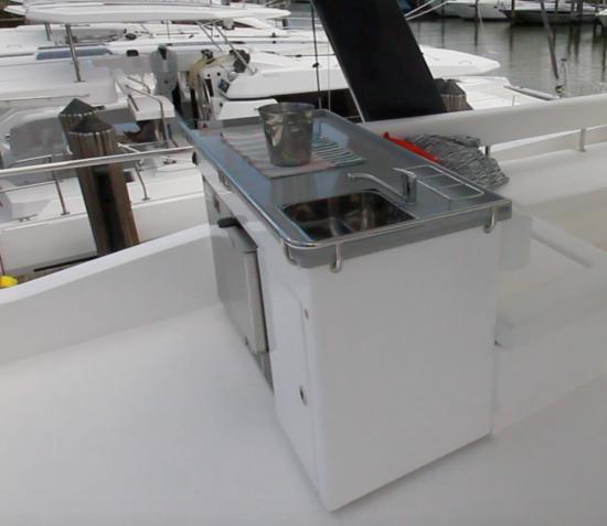 Leopard 43 PC galley