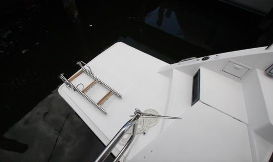 Leopard 43 PC swim platform