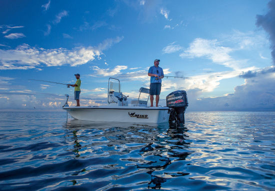 Mako 19 CPX fishing shot