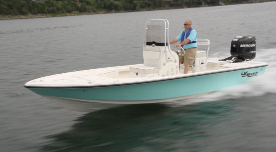 Mako 21 LTS running shot