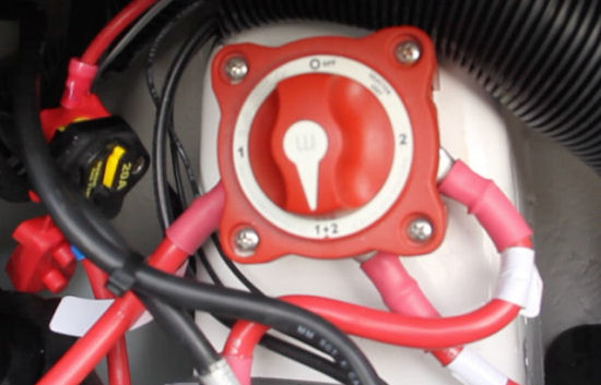 Nitro Z21 battery switch