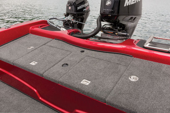 Nitro ZV 18 stern deck