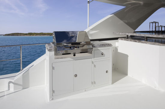 Ocean Alexander 85 Motoryacht grill