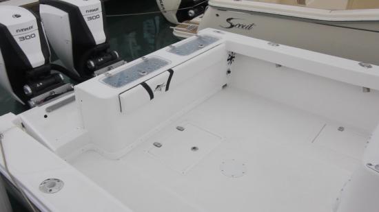 Ocean Runner 29 Center Console cockpit