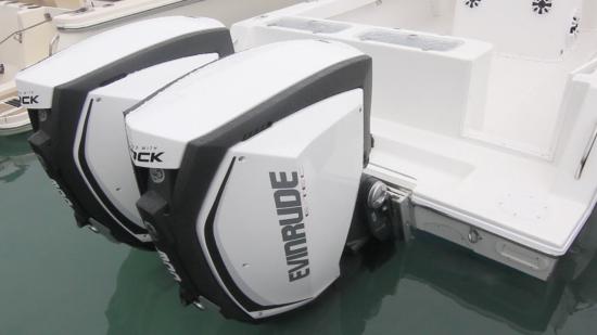 Ocean Runner 29 Center Console outboards