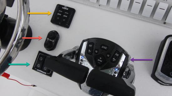 Ocean Runner 29 Center Console tab controller