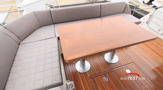 Prestige 460 Fly Expansive Layout