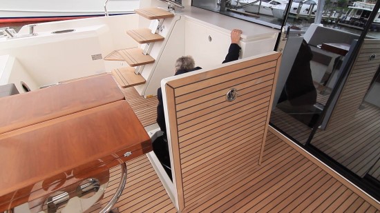 Prestige 630 engine room access