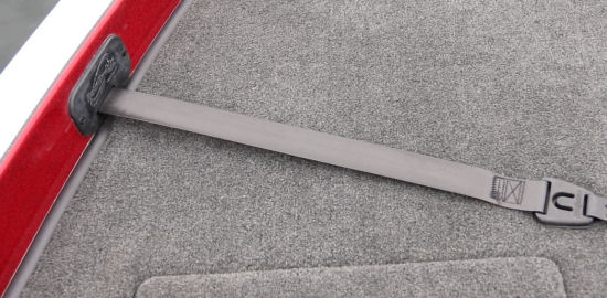 Ranger Boats Z520C retractable strap