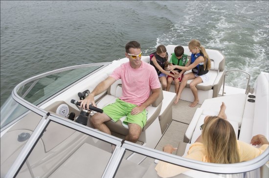 Regal 26 Express lounge