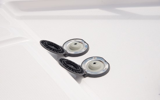 Regal 26 Express switches