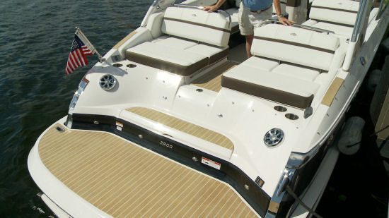 Regal 2800 non skid matting