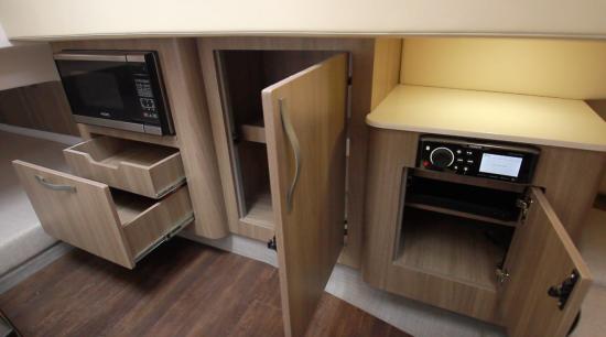 Regal 33 SAV storage