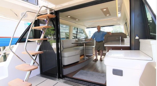 Regal 42 Fly sliding doors
