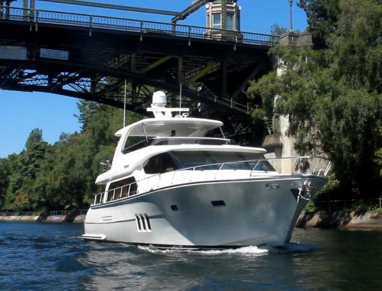 Regency Yachts P65 Rub Rail