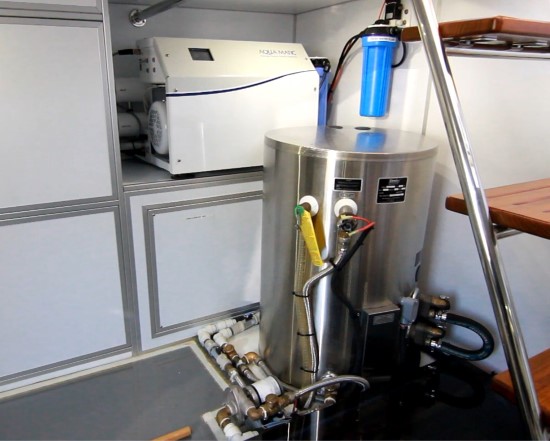 Regency Yachts P65 900 GPD