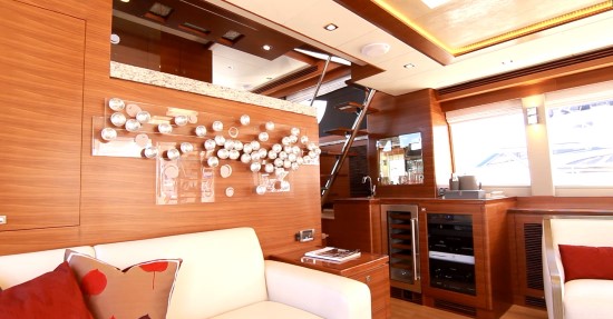 Regency Yachts P65 Horizontal Walnut Grain