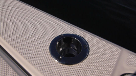 Robalo 226 Cayman diamond non skid