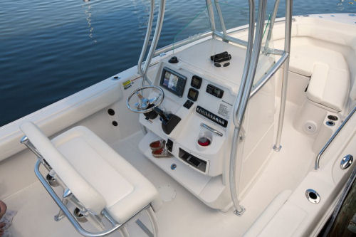 Sailfish 220CC helm