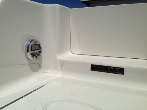 Sailfish 220CC stereo remote