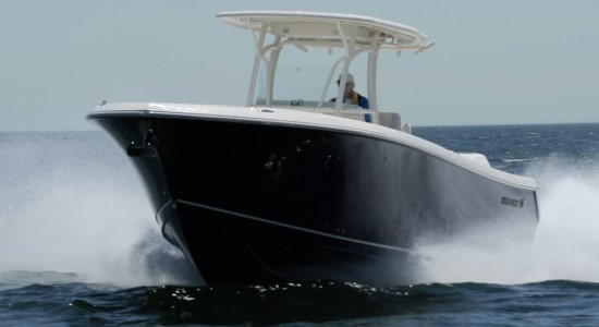 Sailfish 320CC running shot