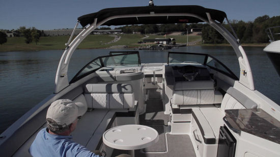 Sea Ray 290 Sundeck table