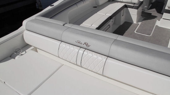 Sea Ray 290 Sundeck upholstery