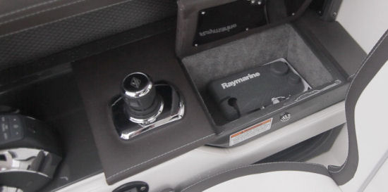 Sea Ray 310 SLX glove box