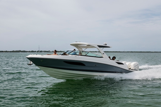 Sea Ray SLX 350 OB
