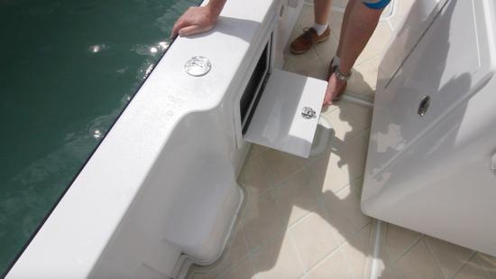 Shallow Sport 32 X3 bulwarks