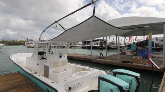 Shallow Sport 32 X3 outrigger