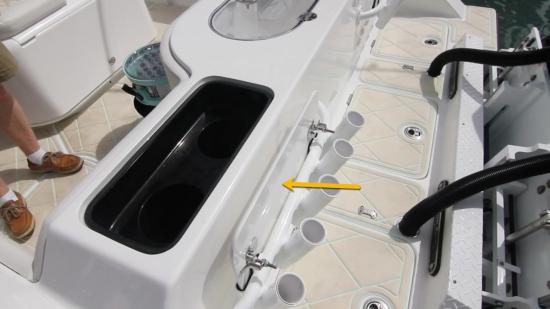 Shallow Sport 32 X3 tuna tubes