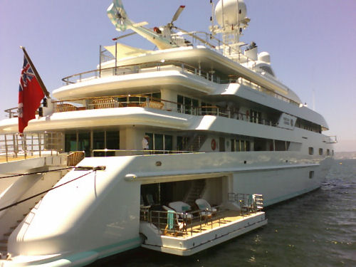 Recession Hits Superyacht Yrads