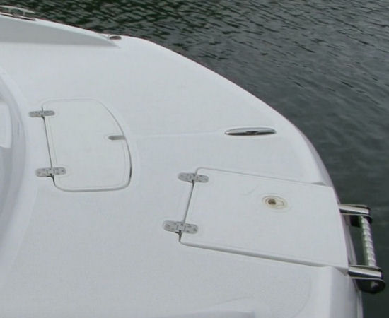 Tahoe 2150 bow platform