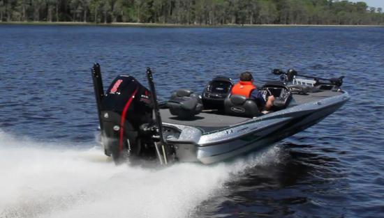 Triton 21 TrX running