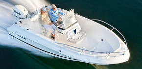 Wellcraft 180 Fisherman running