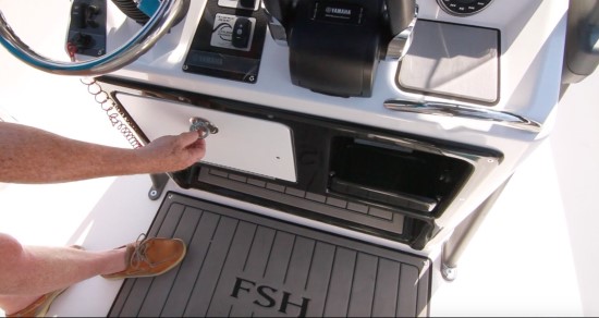 Yamaha 210 FSH Sport Dash Storage Underneath