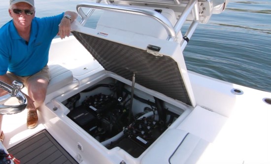 Yamaha 210 FSH Sport Engine Access